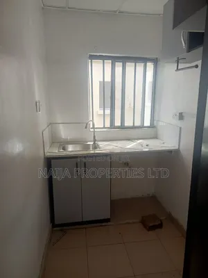 Mini Flat don haya, Mourinho Drive, Victoria Island