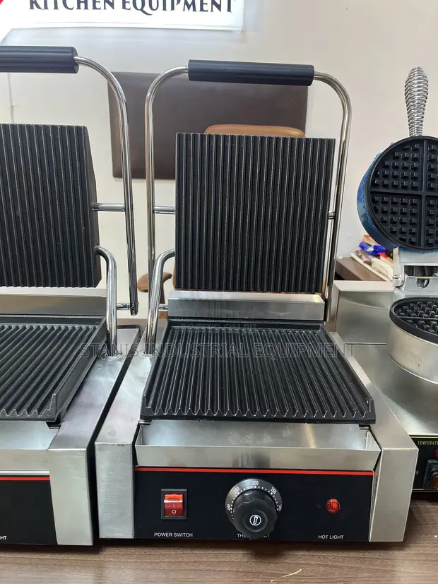 Sabon Toaster da aka shigo da shi - 1
