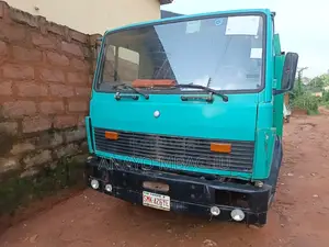 Mercedes-Benz Atego 814 Truck