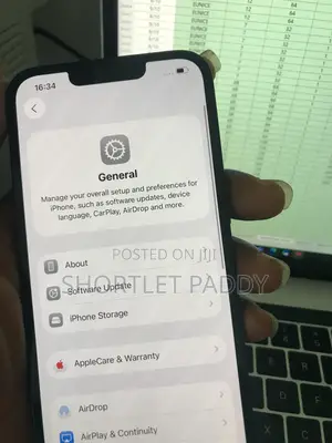 Apple iPhone 13 128GB Baki