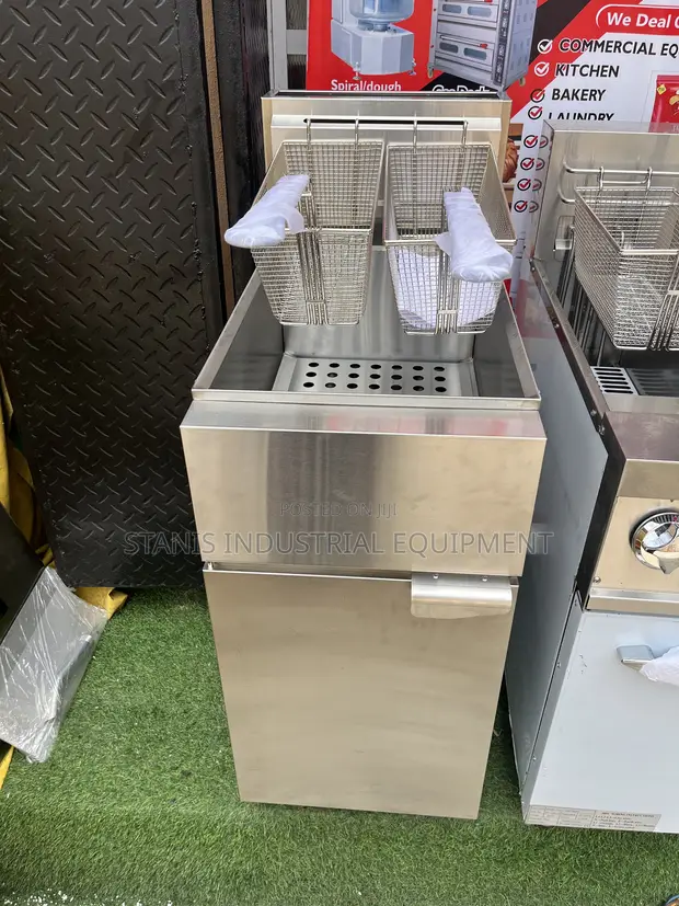 STANIS KITCHEN EQUIPMENT: Sabon 30L Gas Deep Fryer - 1