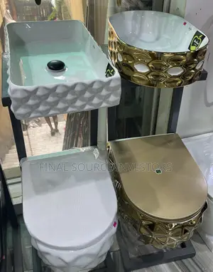 Luxurious Wall Hung WC and Basin - Gold/White