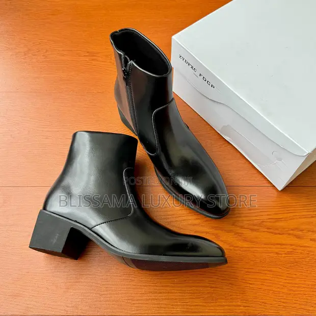 Premium Luxury Men's Ankle Boots - Zip Closure - 1