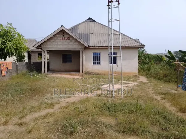 4 Bedroom Bungalow for Sale in Ajegunle, Ado-Odo/Ota - 1