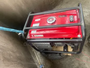 Maxi Gen 2.0kW Manual Generator - 7 Months Used