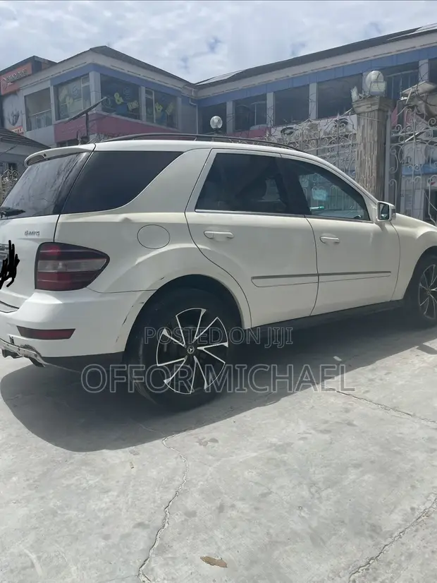 Mercedes-Benz ML 350 4Matic 2011 White - 1