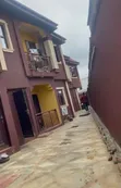 Gidaje 8 masu dakuna a Alagbado (Ba Estate ba) - 2