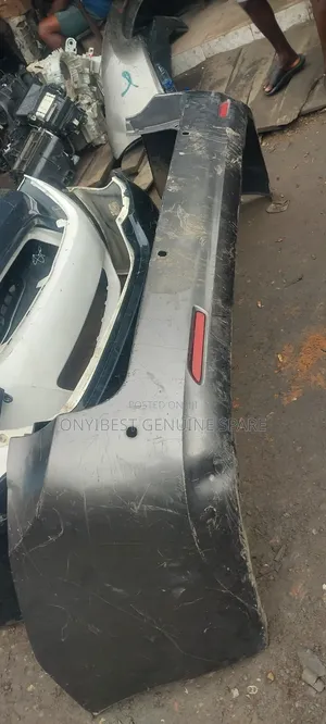 Bakin Bumper Toyota Sienna - Na Amfani