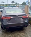 Toyota Avalon 2015 - An Yi Amfani Da Shi A Ƙasashen Waje - 2