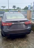 Toyota Avalon 2015 - An Yi Amfani Da Shi A Ƙasashen Waje - 4