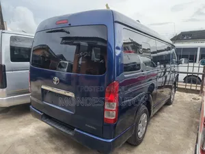 2016 Toyota HiAce Bus - Foreign Used