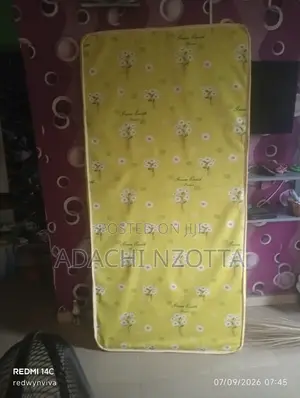 Vitafoam Student Foam Bed - Brand New