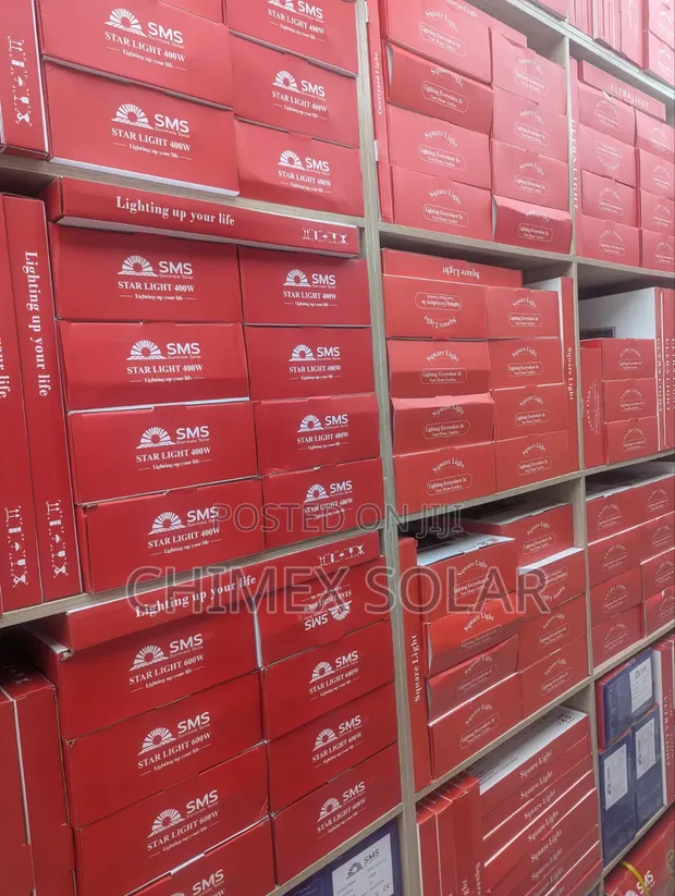 400W SMS Solar Flood Light - 1