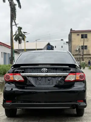 2012 Toyota Corolla LE Sedan