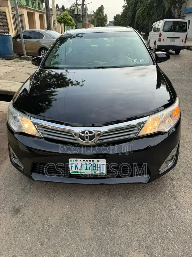 Toyota Camry 2013 Baki - 1