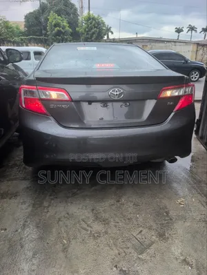 2012 Toyota Camry LE 2.5L Sedan - Foreign Used, Gray