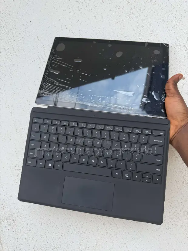 Microsoft Surface Pro 7+ Laptop 8GB RAM 128GB SSD - 1