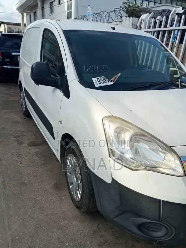 Citroen Jumper 2011 White - 1