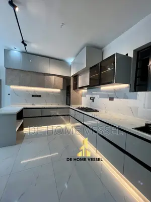 3 Bedroom Apartment for Sale in Lekki Phase 1
