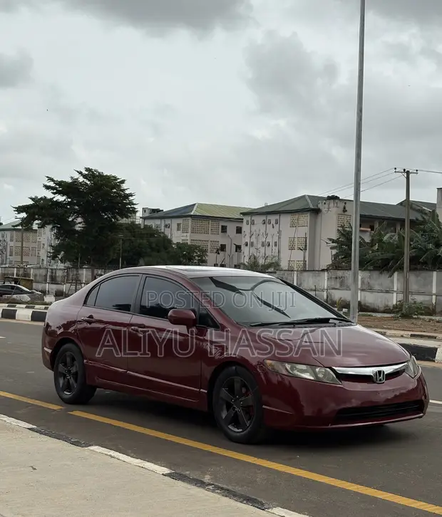 Honda Civic 2008 Burgundy - 1