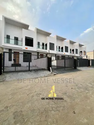 4 Bedroom Townhouse/Terrace in Ikota Lekki