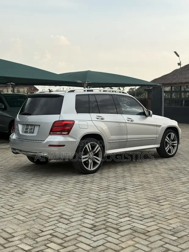 Mercedes-Benz GLK-Class 350 2014 Silver - 1