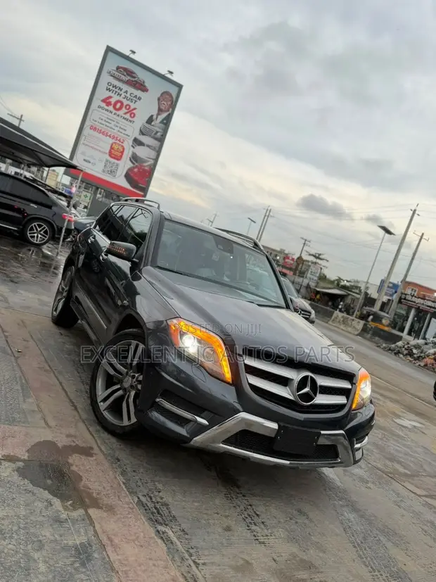 Mercedes-Benz GLK-Class 350 4MATIC 2013 Black - 1