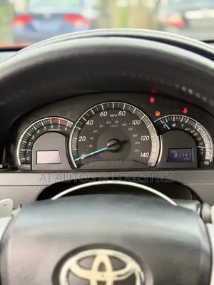 2013 Toyota Camry SE Sedan - Red