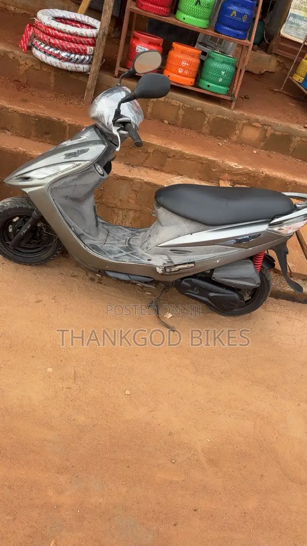Motorcycle 2024 Silver - 1