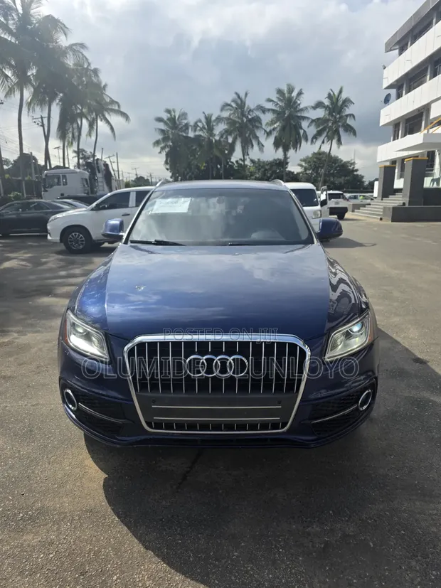 Audi Q5 2.0T Premium Plus quattro SUV ta 2015 - 1