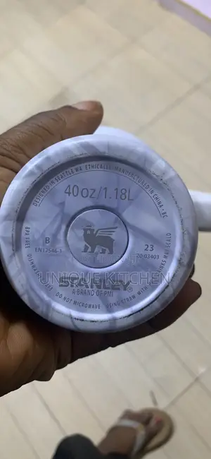 Stanley Quencher 1.8L Tumbler