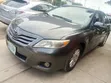 Toyota Camry XLE V6 Sedan 2010 - Launin Fari - 1