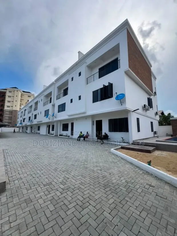 4 Bedroom Duplex for Rent in Old Ikoyi - 1