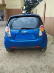 Chevrolet Spark 2011 Shuɗi - 2