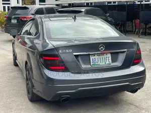 Mercedes-Benz C250 Coupe 2012 Gray