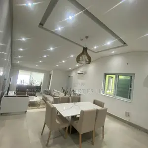 Gidan Kwalta Mai Dakuna 3 da BQ a Ikoyi don Hayar