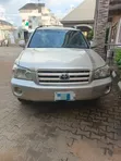Toyota Highlander 2005 Gold - 1