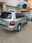 Toyota Highlander 2005 Gold - 2