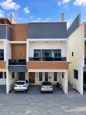 Furnished 4-Bedroom Duplex da Rooftop, Gym & Pool a Ilasan