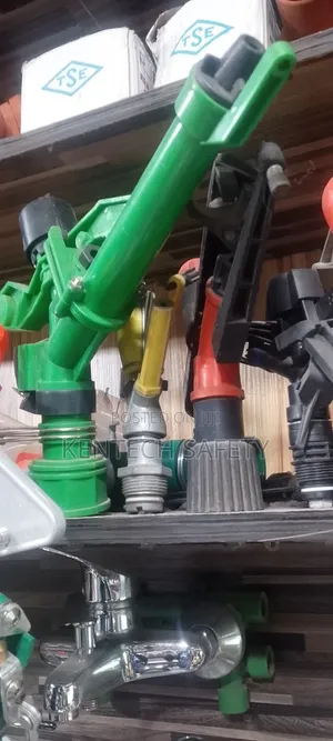 Green Plastic Water Transfer Sprinkler (Large)