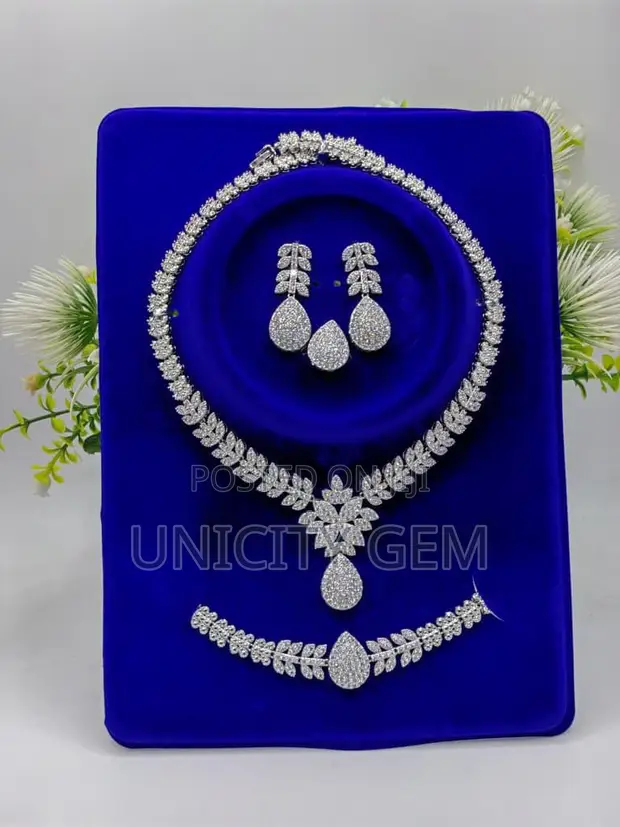 Luxury Zirconia Jewelry Set | Necklace, Earrings, Bracelet - 1