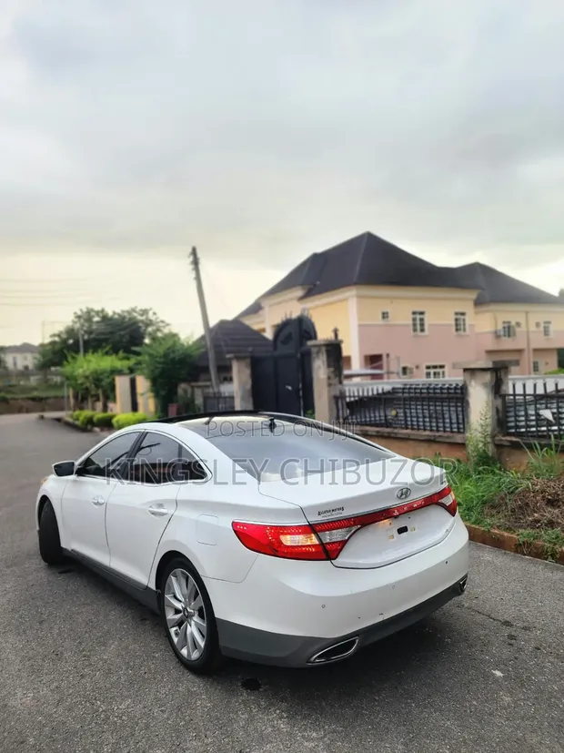 Hyundai Azera 2015 Fari - 1