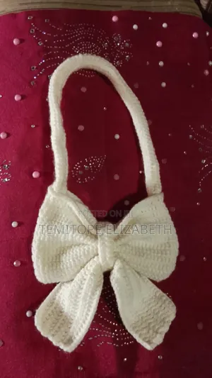 Crochet Mini Puffy Bow Bag
