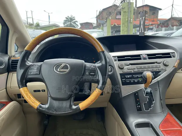 Lexus RX 350 2011 SUV - 1