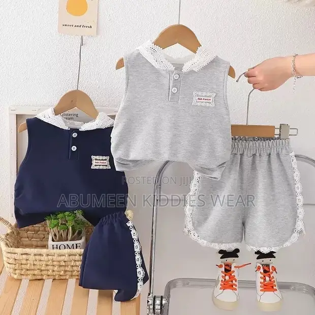 The Children's Place Clothing Set - 1