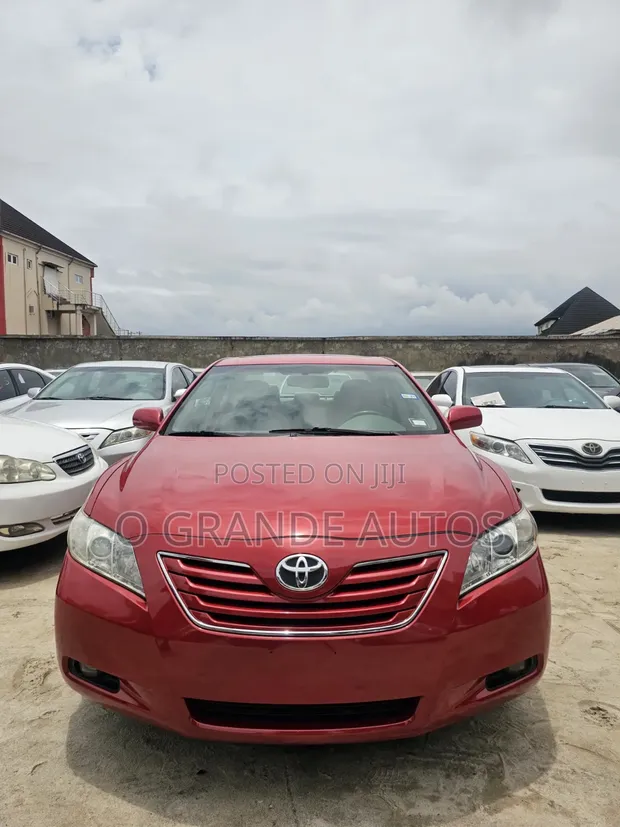 Toyota Camry 2007 Red - 1