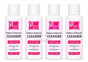 Pamper Wave Radiance Face Cleanser