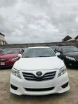 2010 Toyota Camry SE V6 Sedan - Fari - 1