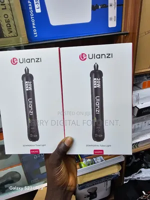 Ulanzi UA20C 20W RGB LED Tube Light