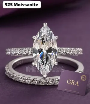 Marquise Cut Moissanite Diamond Wedding Ring - Silver